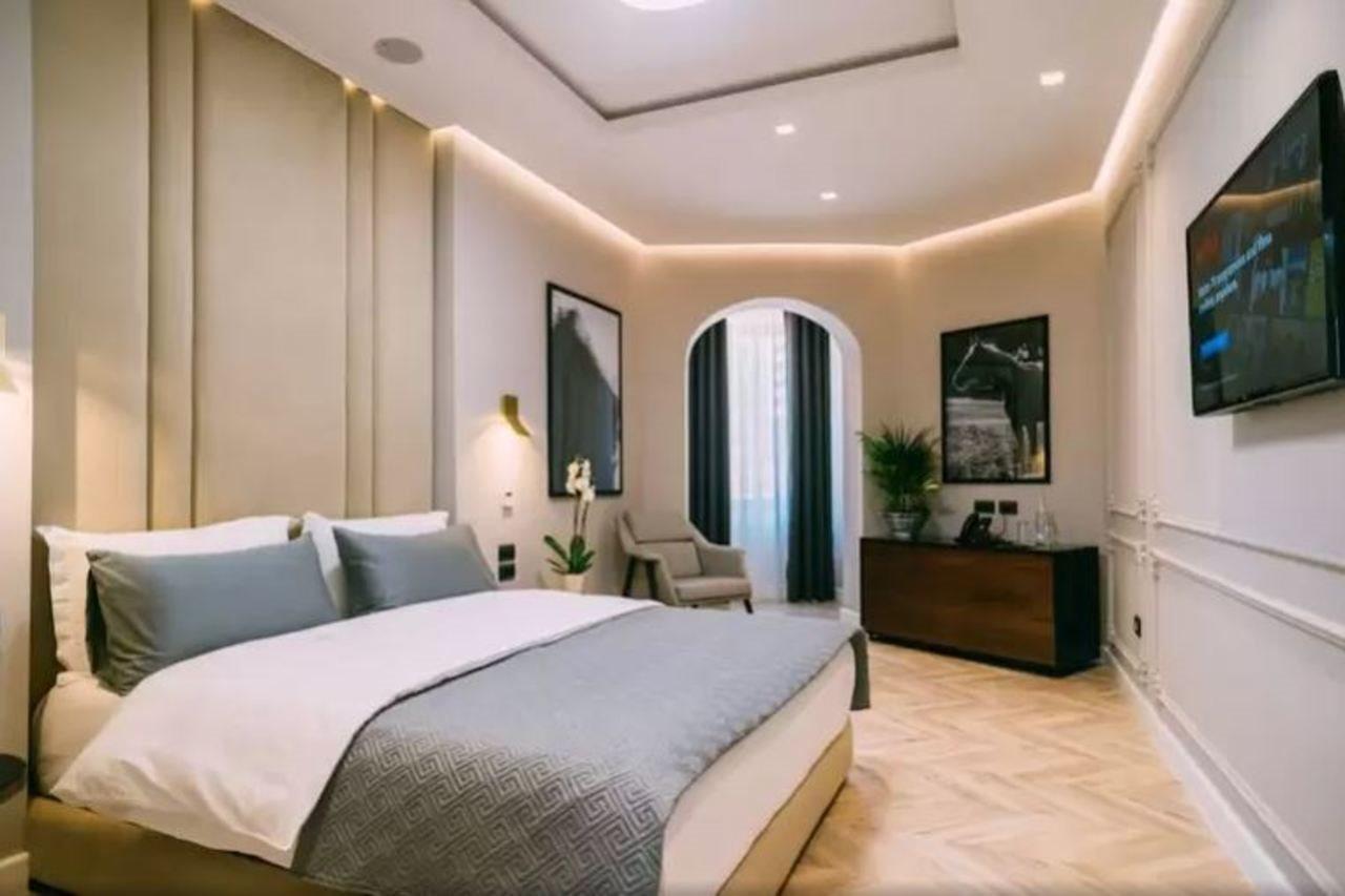 Hotel Stela Center
